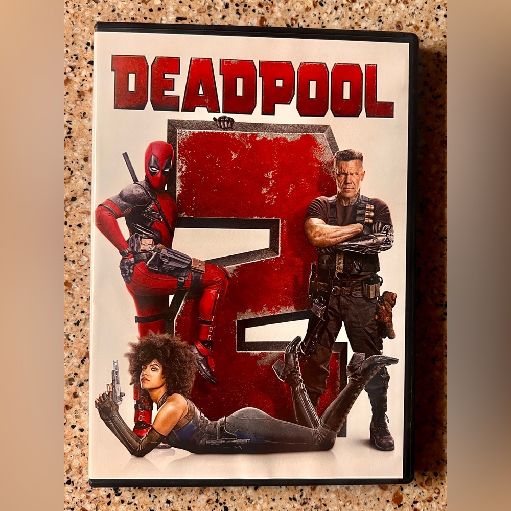 MARVEL Deadpool 2 DVD